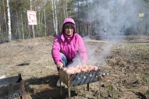 Врач Чернышова назвала заболевания, при которых шашлык противопоказан
